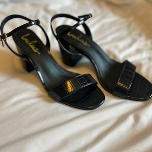 Lulu's Black Croc-Embossed Ankle Strap Block Heels Size 8.5